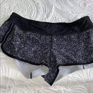 Lulu lemon shorts hotty hot